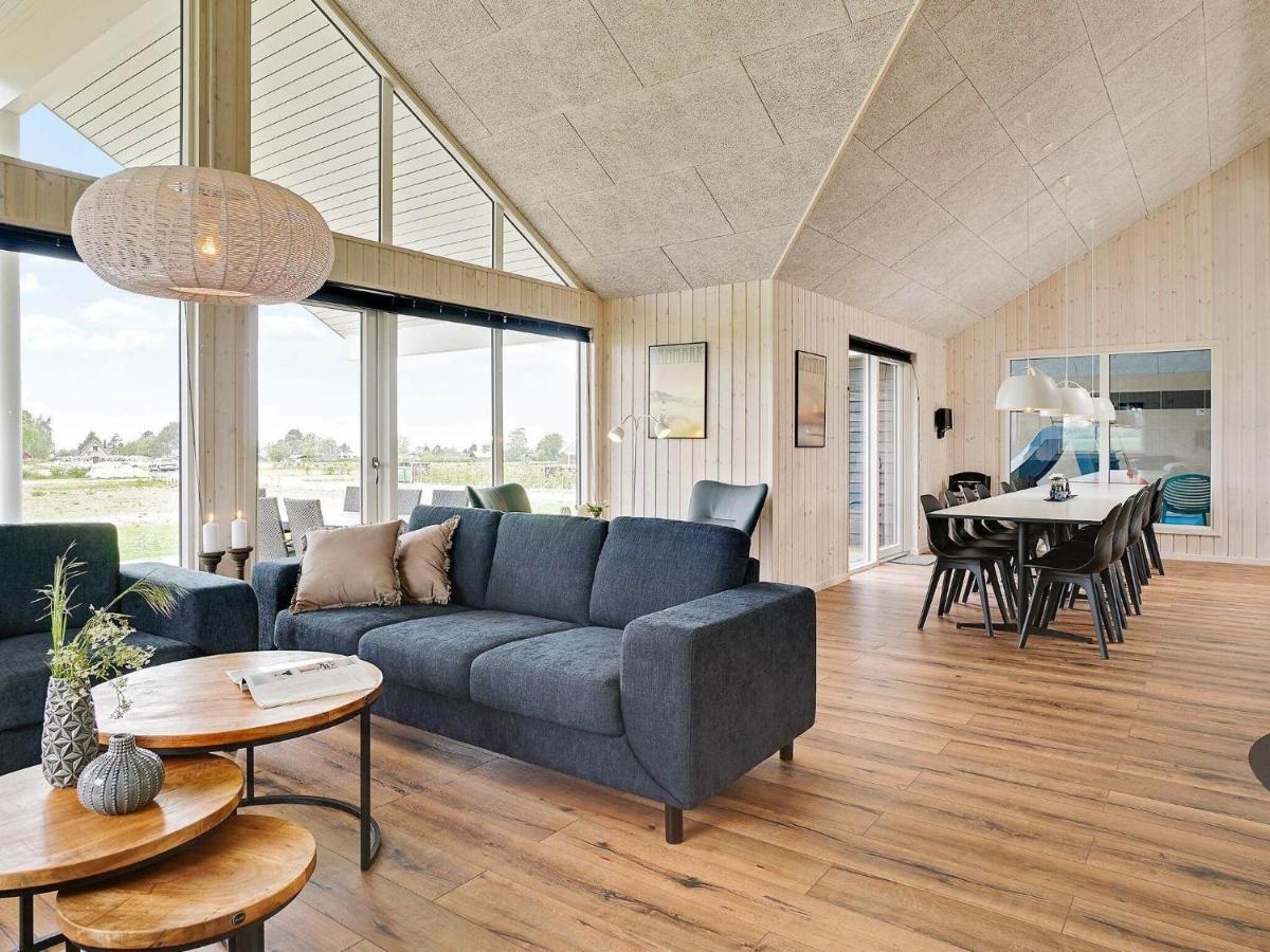 18 Person Holiday Home In 보겐세 외부 사진