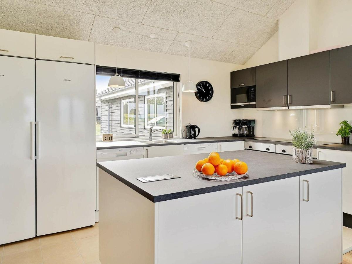 18 Person Holiday Home In 보겐세 외부 사진